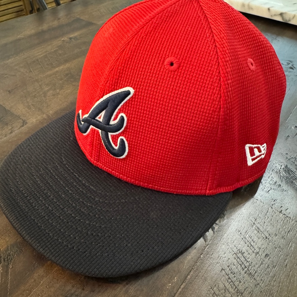 New Era Atlanta Braves Red and Black 59FIFTY Cap